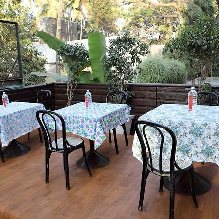 Jc Chalet Mumbai Bagian luar foto
