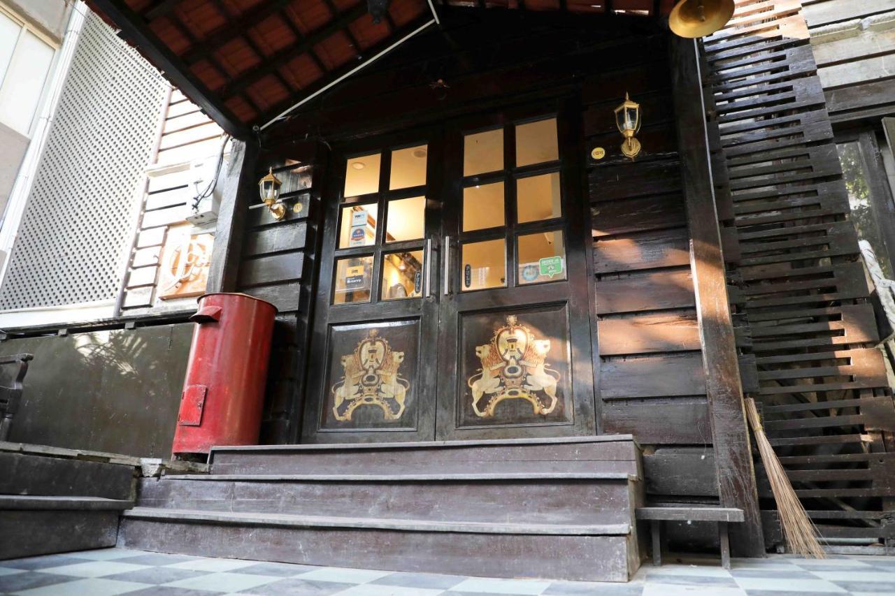 Jc Chalet Mumbai Bagian luar foto