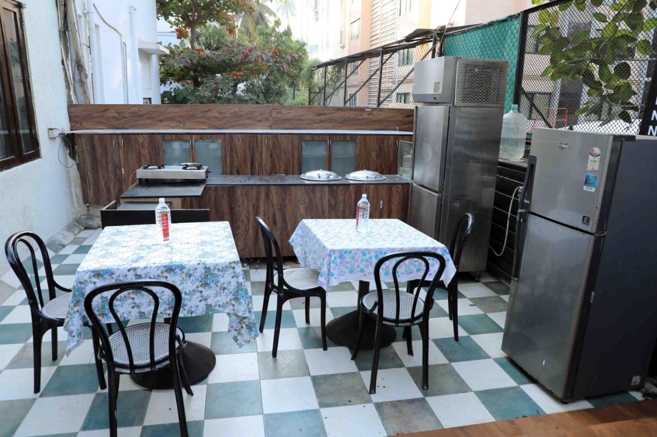Jc Chalet Mumbai Bagian luar foto