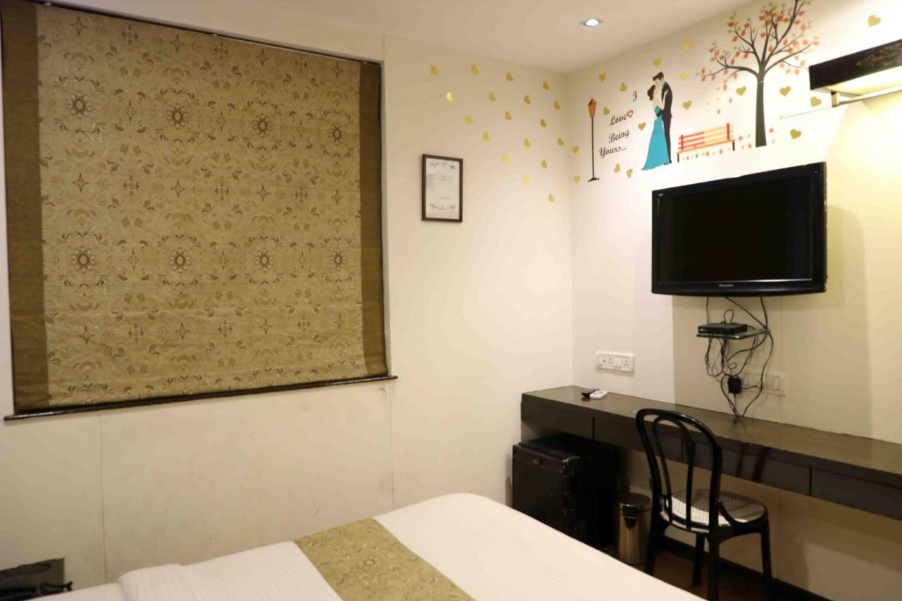 Jc Chalet Mumbai Bagian luar foto